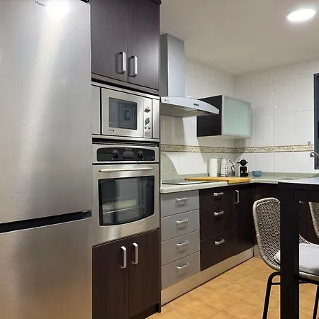 Wonderful Next To The Hall Апартаменты